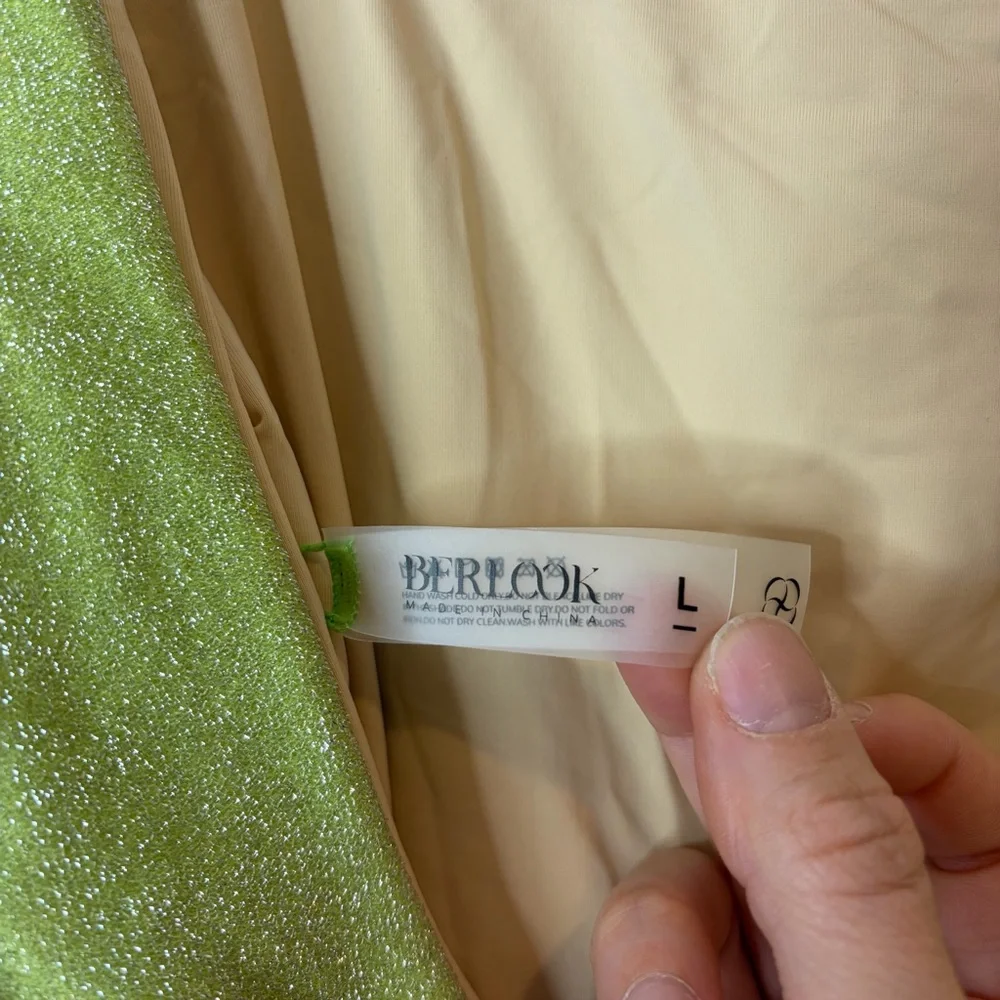 NWT Berlook Shimmer Lime One-Piece Swimsuit size Large Recycled Nylon - Picture 8 of 9